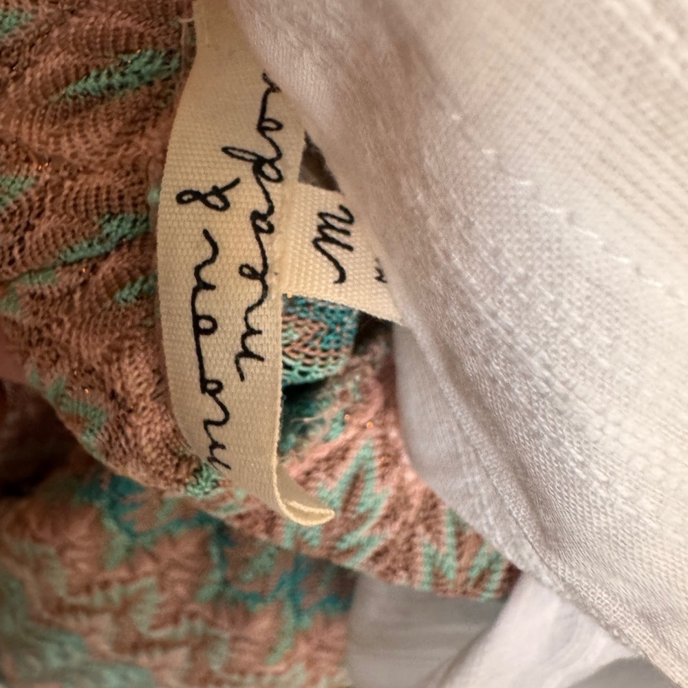 𝐌𝐨𝐨𝐧 & 𝐦𝐞𝐚𝐝𝐨𝐰 Colorful Knit Patterned Pants​ - Picture 6 of 6